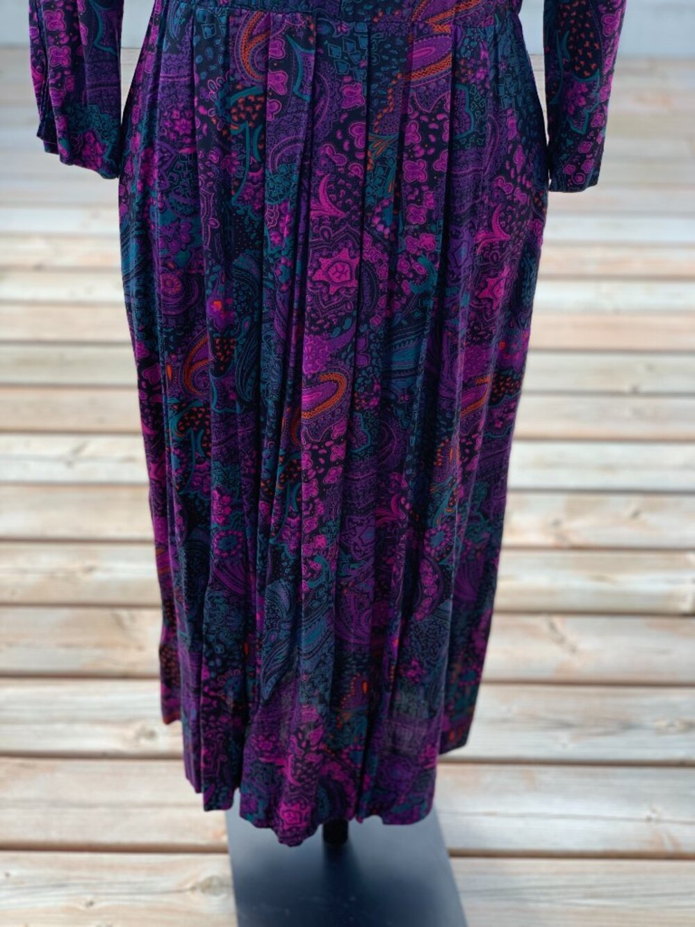 Vintage Paisley Maxi Midi Dress M Purple Pleated Long Puff Sleeve Pockets Modest - Picture 4 of 16